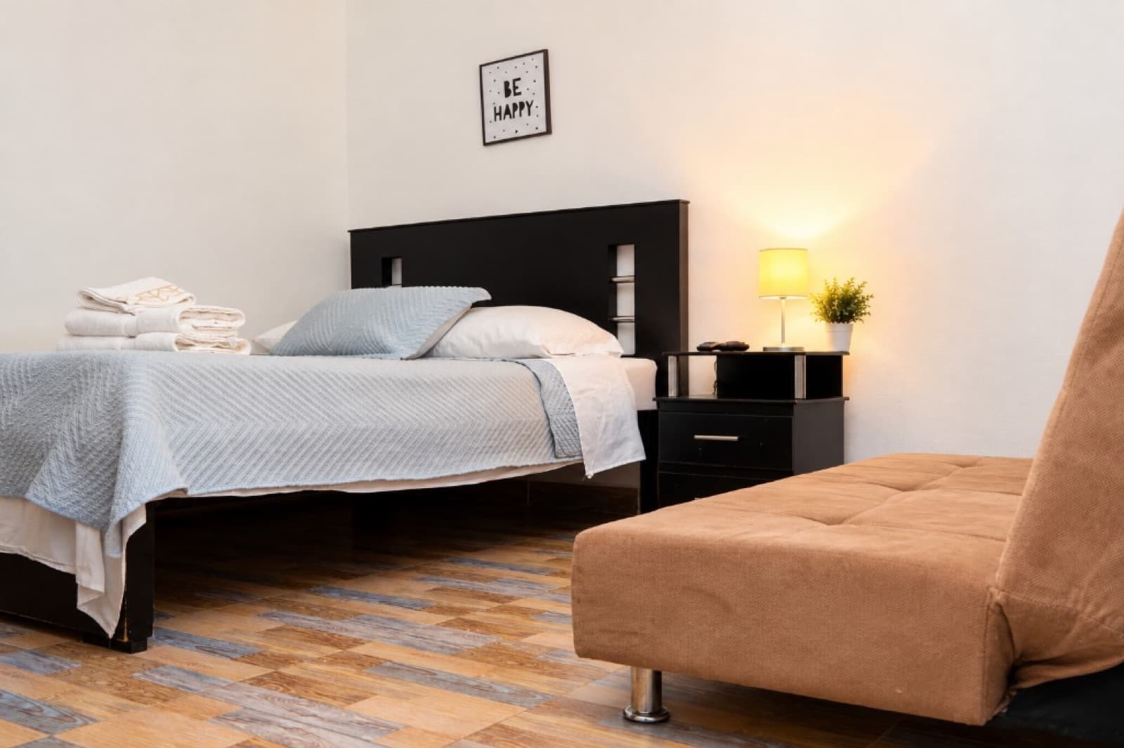LOFTHOUSE 14 — detalle