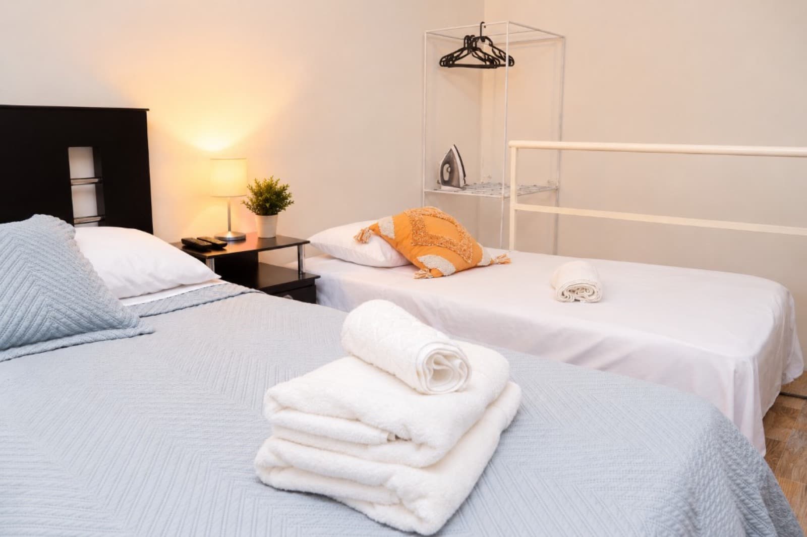 LOFTHOUSE 14 — ambiente